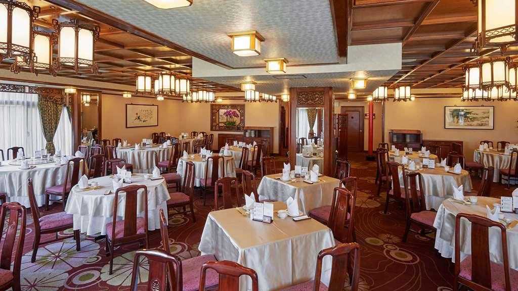 The Howard Plaza Hotel Тайбей Ресторан фото Interior of the restaurant