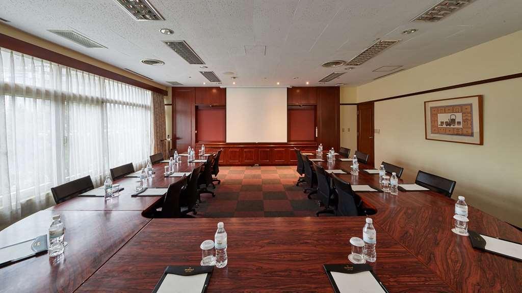 The Howard Plaza Hotel Тайбей Зручності фото Meeting room
