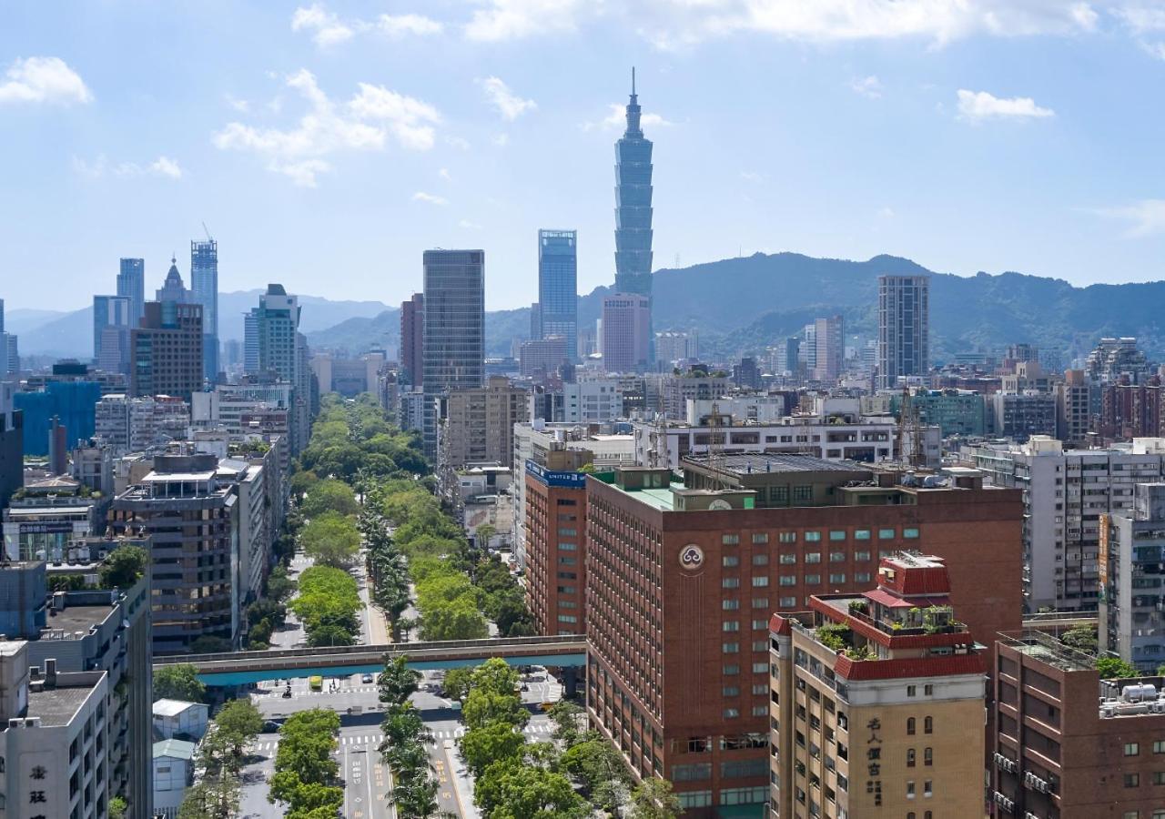 The Howard Plaza Hotel Тайбей Екстер'єр фото Skyline of Taipei