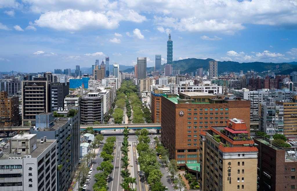 The Howard Plaza Hotel Тайбей Екстер'єр фото Skyline of Taipei
